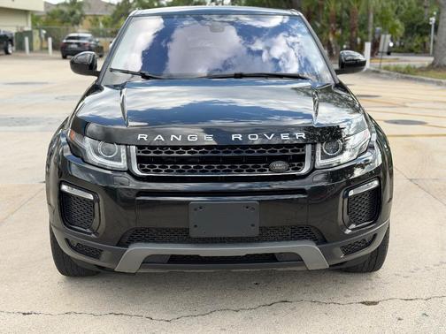 Black 2017 Land Rover Range Rover Evoque SE Premium SUV
