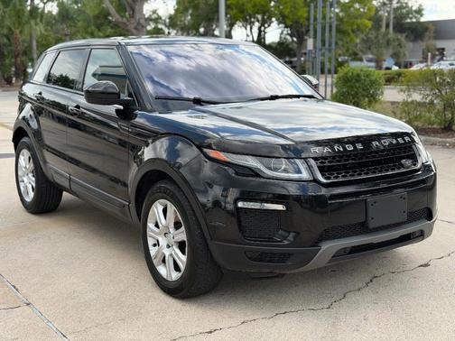 Black 2017 Land Rover Range Rover Evoque SE Premium