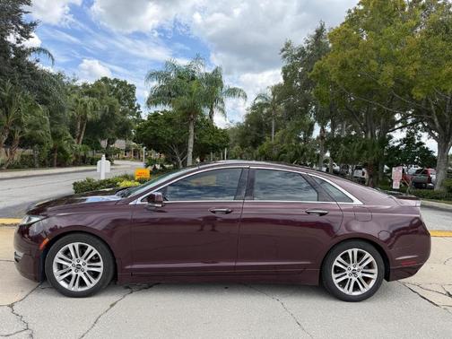Bordeaux Reserve 2013 Lincoln MKZ Base