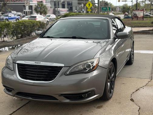 Tungsten Metallic Clearcoat 2013 Chrysler 200 S