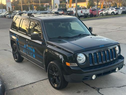 Black Clearcoat 2015 Jeep Patriot Sport