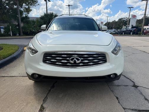 Moonlight White 2011 INFINITI FX35 Base
