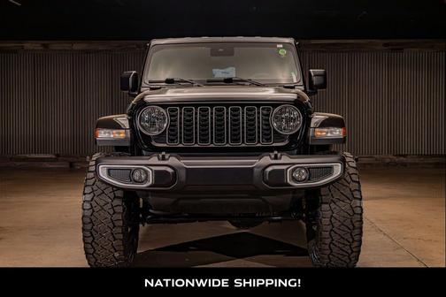 Black Clearcoat 2025 Jeep Gladiator Texas Trail