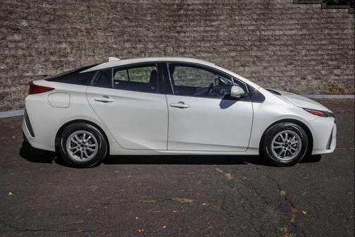 2017 Toyota Prius Prime Premium