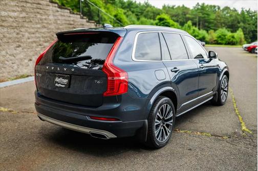 2021 Volvo XC90 T6 Momentum