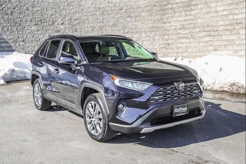 2020 Toyota RAV4 Limited