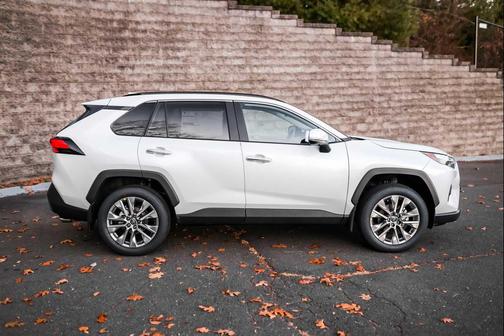 2025 Toyota RAV4 Limited