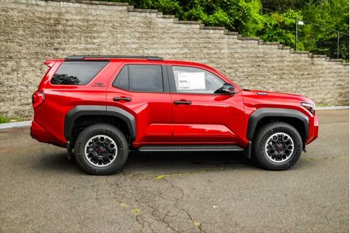 2025 Toyota 4Runner TRD Off Road