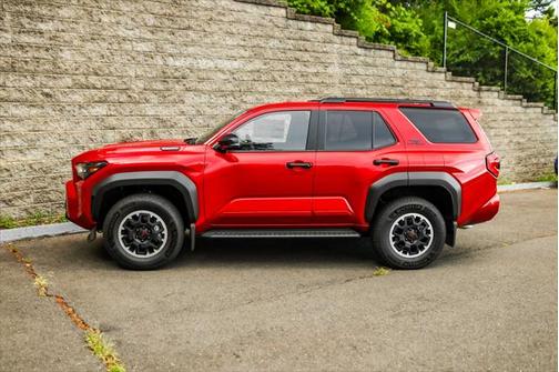 2025 Toyota 4Runner TRD Off Road