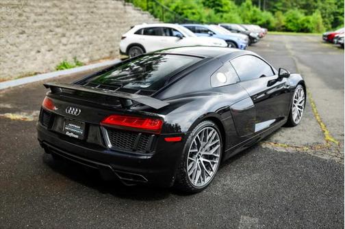2017 Audi R8 5.2 V10 plus