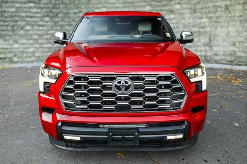 2024 Toyota Sequoia Base