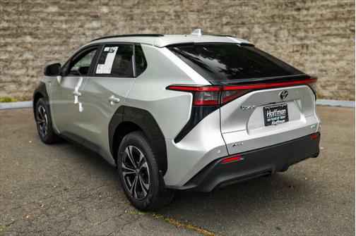 2025 Toyota bZ4X XLE