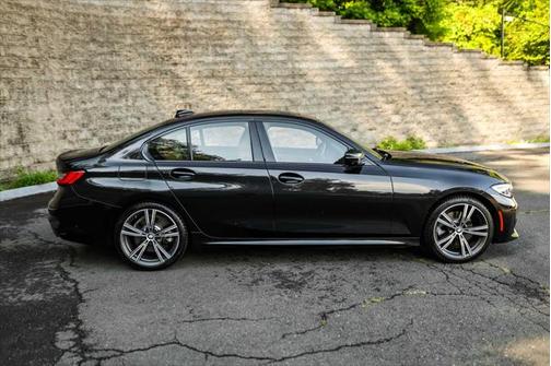 2021 BMW 330 xDrive
