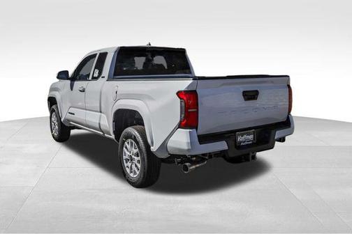 Ice Cap 2026 Toyota Tacoma SR5