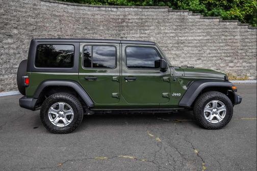 2020 Jeep Wrangler Unlimited Sport
