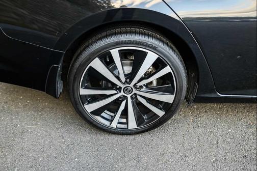 2022 Nissan Altima Platinum Intelligent AWD