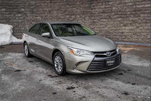 2015 Toyota Camry Hybrid LE