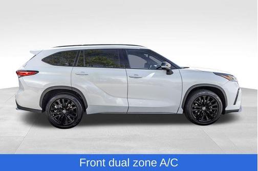 Wind Chill Pearl 2023 Toyota Highlander XSE
