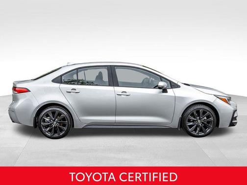 Classic Silver Metallic 2023 Toyota Corolla SE
