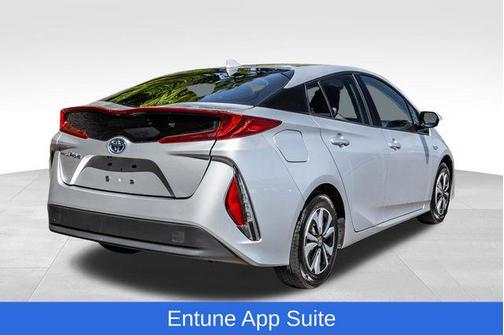 01f7 2017 Toyota Prius Prime Premium
