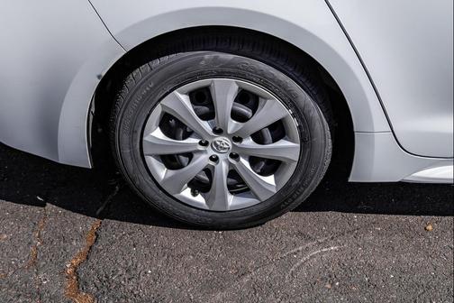 Ice Cap 2023 Toyota Corolla LE