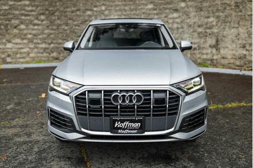 2022 Audi Q7 55 Premium Plus