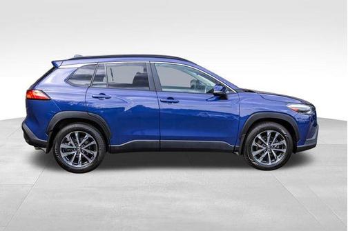Blue Crush Metallic 2024 Toyota Corolla Cross XLE