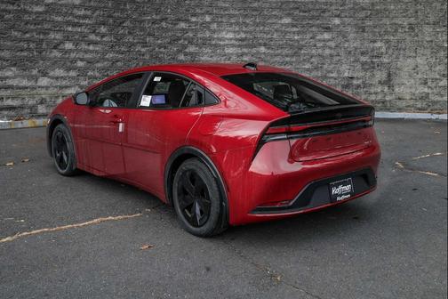 2026 Toyota Prius LE