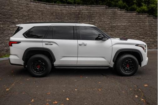 2023 Toyota Sequoia Base