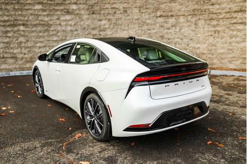 2025 Toyota Prius Limited