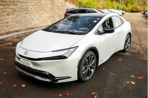 2025 Toyota Prius Limited