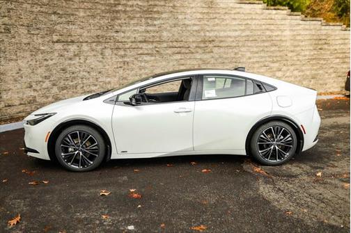 2025 Toyota Prius Limited