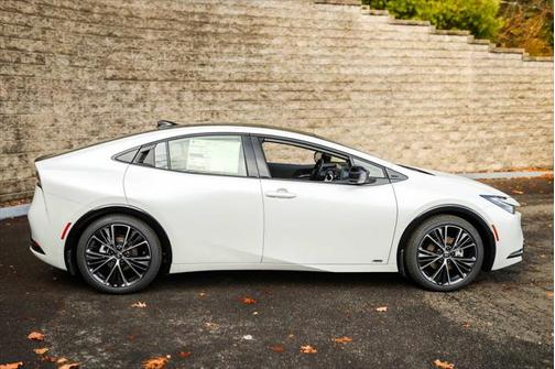 2025 Toyota Prius Limited