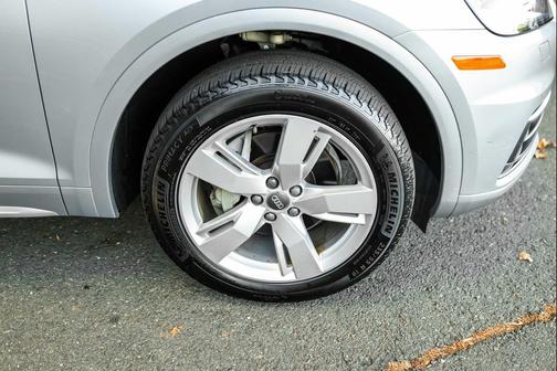 2019 Audi Q5 2.0T Premium Plus