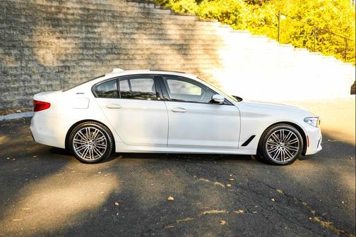 2019 BMW 530e xDrive iPerformance