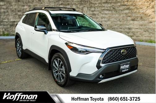 2025 Toyota Corolla Cross XLE