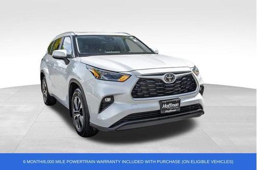 Wind Chill Pearl 2023 Toyota Highlander XLE