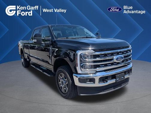 AGATE BLACK 2025 Ford F-350 LARIAT SUPER DUTY