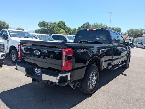 AGATE BLACK 2025 Ford F-350 LARIAT SUPER DUTY