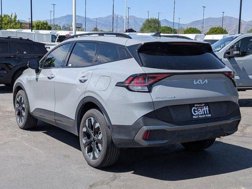Wolf Gray 2024 Kia Sportage X-Line