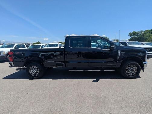 Agate Black Metallic 2025 Ford F-350 Lariat