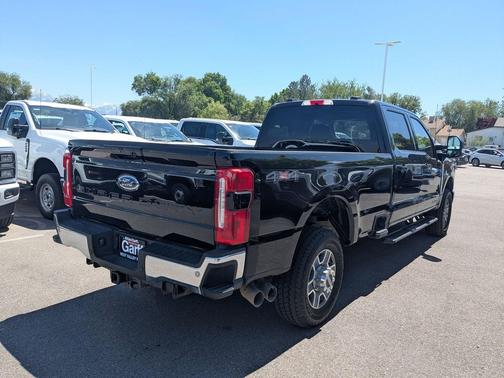 Agate Black Metallic 2025 Ford F-350 Lariat
