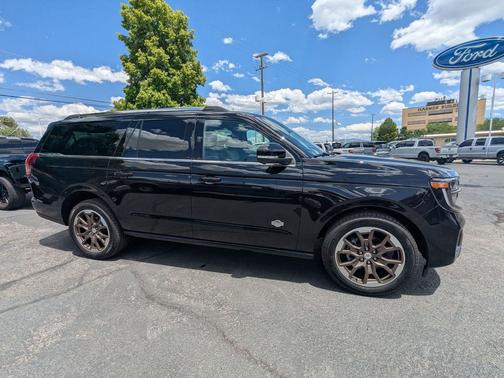 Black Metallic 2026 Ford Expedition Max King Ranch