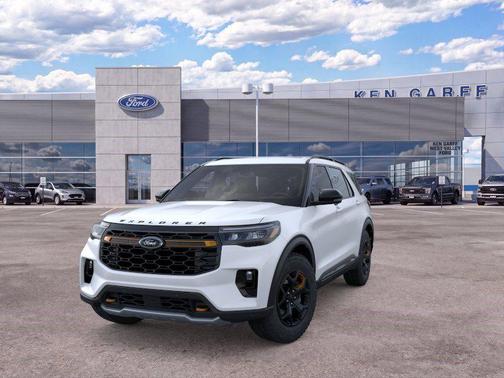 Star White Metallic Tri-Coat 2026 Ford Explorer Tremor