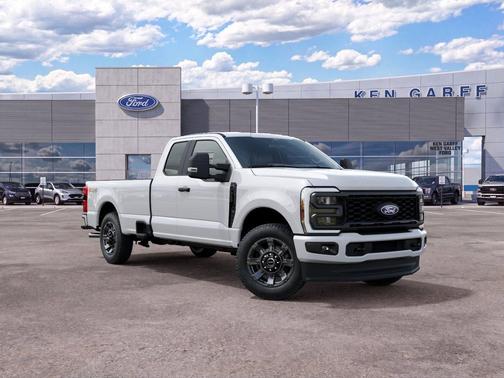 Oxford White 2027 Ford F-250 XL
