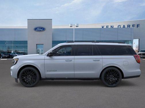 Glacier Gray Metallic Tri-Coat 2026 Ford Expedition Max Platinum