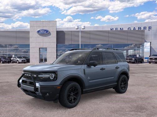 Azure Gray Metallic Tri-Coat 2026 Ford Bronco Sport Outer Banks