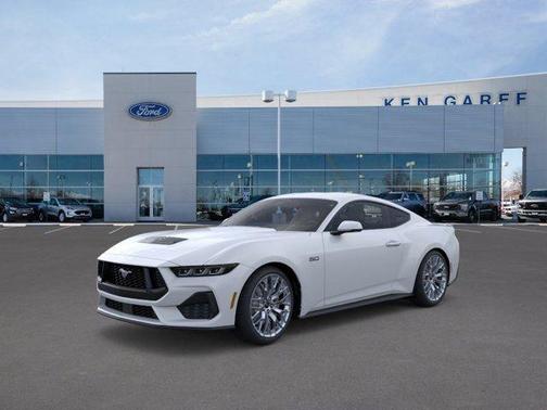 Oxford White 2025 Ford Mustang GT Premium