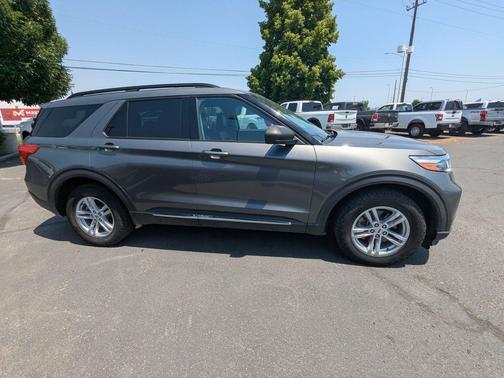 Carbonized Gray Metallic 2023 Ford Explorer XLT