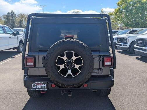 Granite Crystal Metallic Clearcoat 2021 Jeep Wrangler Unlimited Rubicon